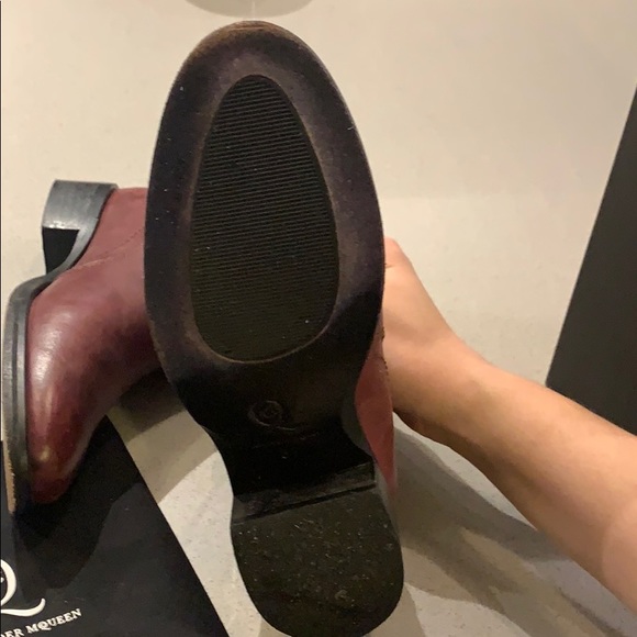 Alexander McQueen Bridal Ankle Boot - Picture 7 of 7